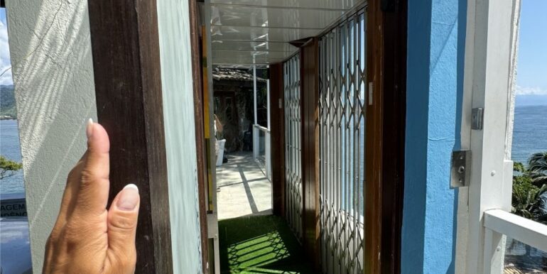 casa-costeira-sul-da-ilha-06