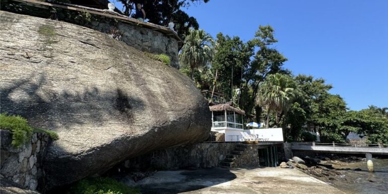 casa-costeira-sul-da-ilha-15