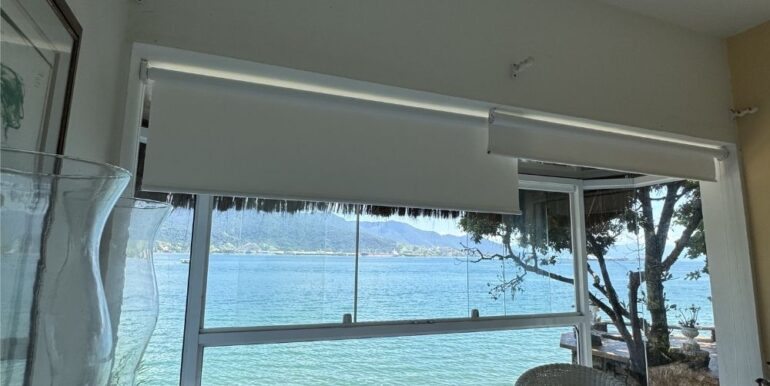 casa-costeira-sul-da-ilha-36