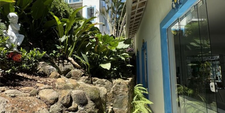 casa-costeira-sul-da-ilha-54